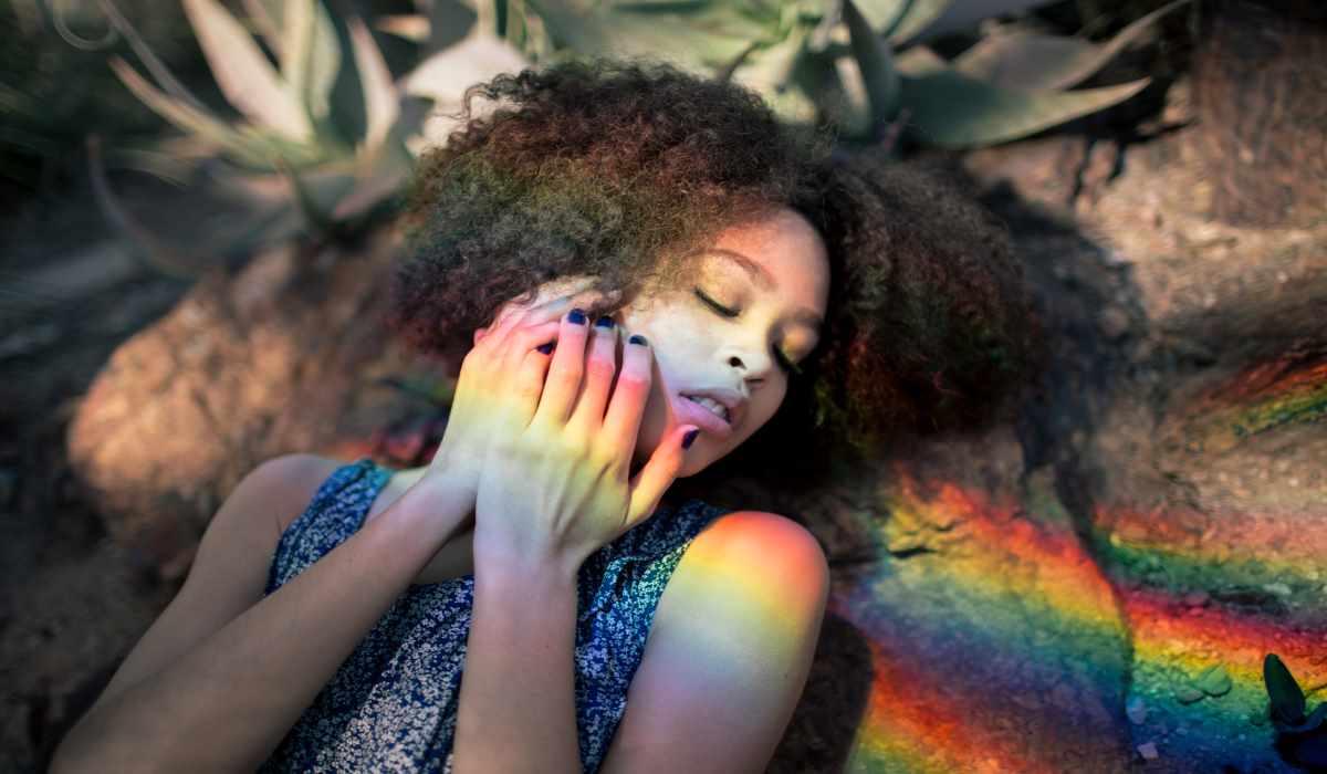 You are currently viewing 5 Signs that You are Highly Sensitive to Energy