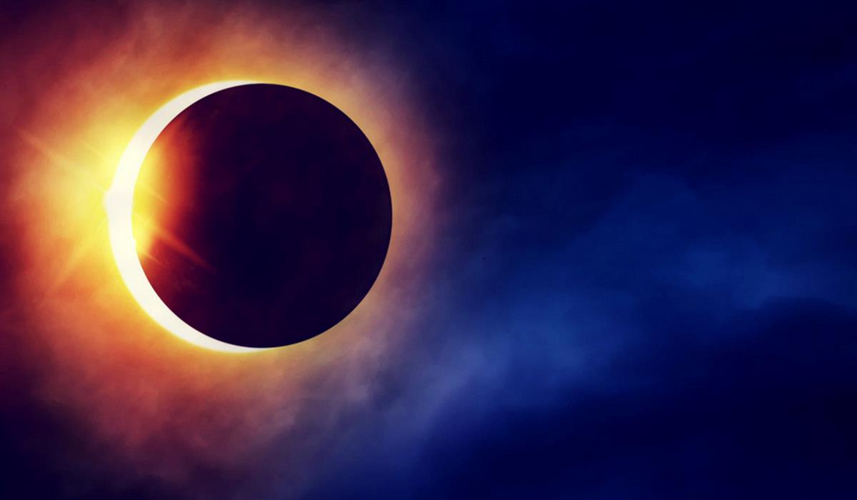Read more about the article The Astrological Events of July: Solar Eclipse in Cancer, Lunar Eclipse in Capricorn and New Moon in Leo