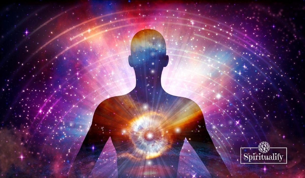 You are currently viewing 10 Unique Characteristics of People with a High Spiritual Wisdom