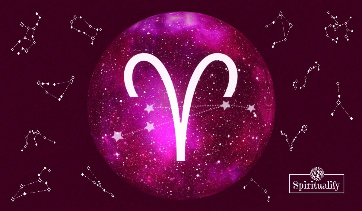 Read more about the article How The Full Moon in Aries on October 1, Will Affect Your Zodiac Sign