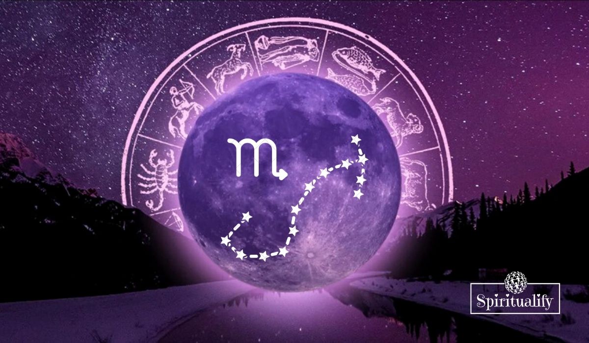 You are currently viewing How the Super Full Moon in Scorpio on April 26 Will Affect Your Zodiac Sign