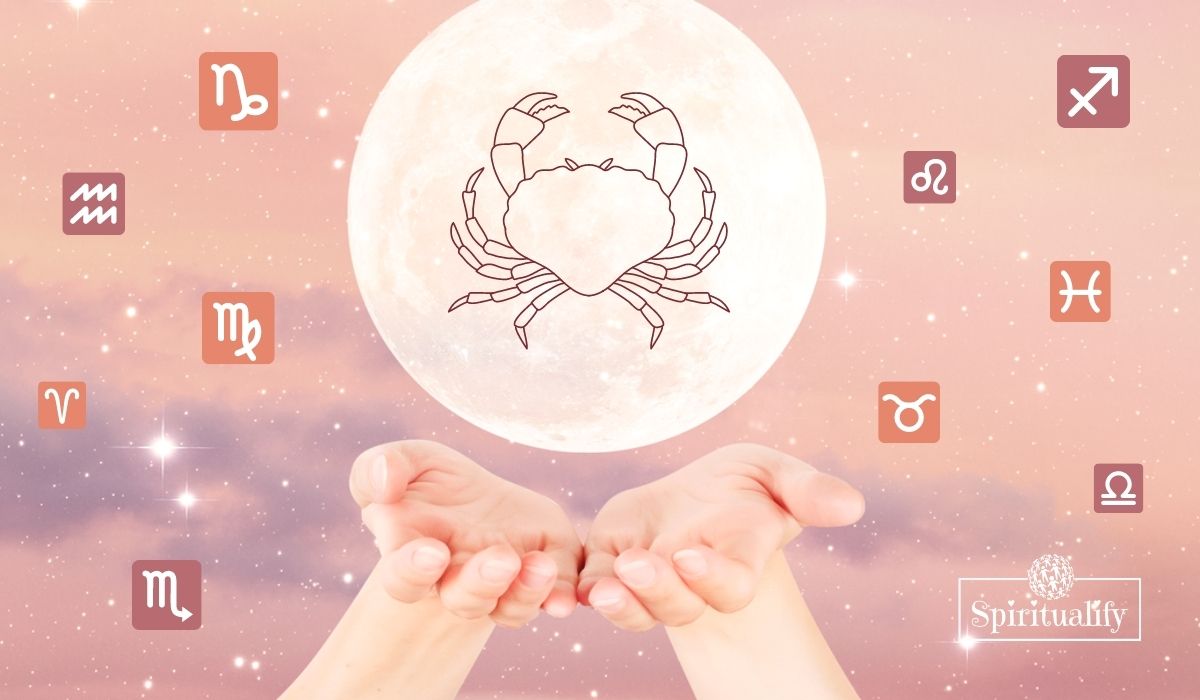 Read more about the article These 3 Zodiac Signs Will Have a Wonderful New Moon in Cancer July 2021